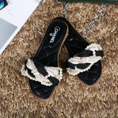 CHANEL Slippers Women--005